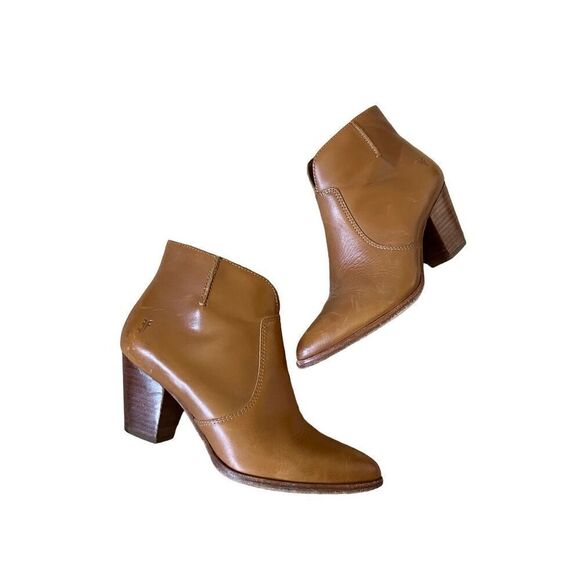 Frye Jennifer Belted Bootie 6.5 Brown Leather - Picture 1 of 13